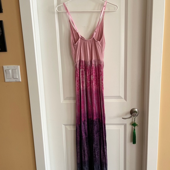 Summer dress. Open back. - Picture 2 of 4